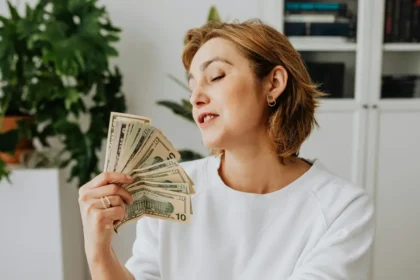 How Bitcoin Makes People Rich